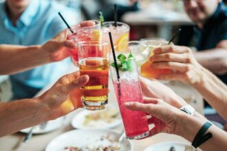 Zwolnienie lekarskie a nadużycie alkoholu